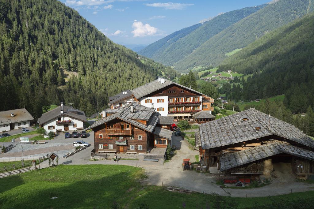 Hotel Ultnerhof Santa Gertrude Exterior foto